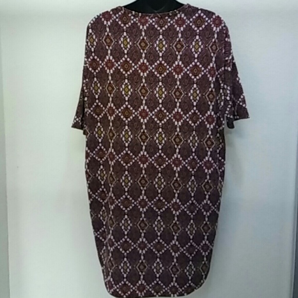 XS LulaRoe Multicolor Irma Top - Picture 3 of 4